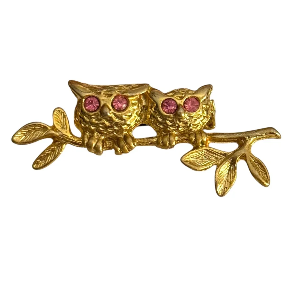 Vintage Twin Owls on Branch Brooch Unsigned Owl Pin Cottagecore 1960s‎
